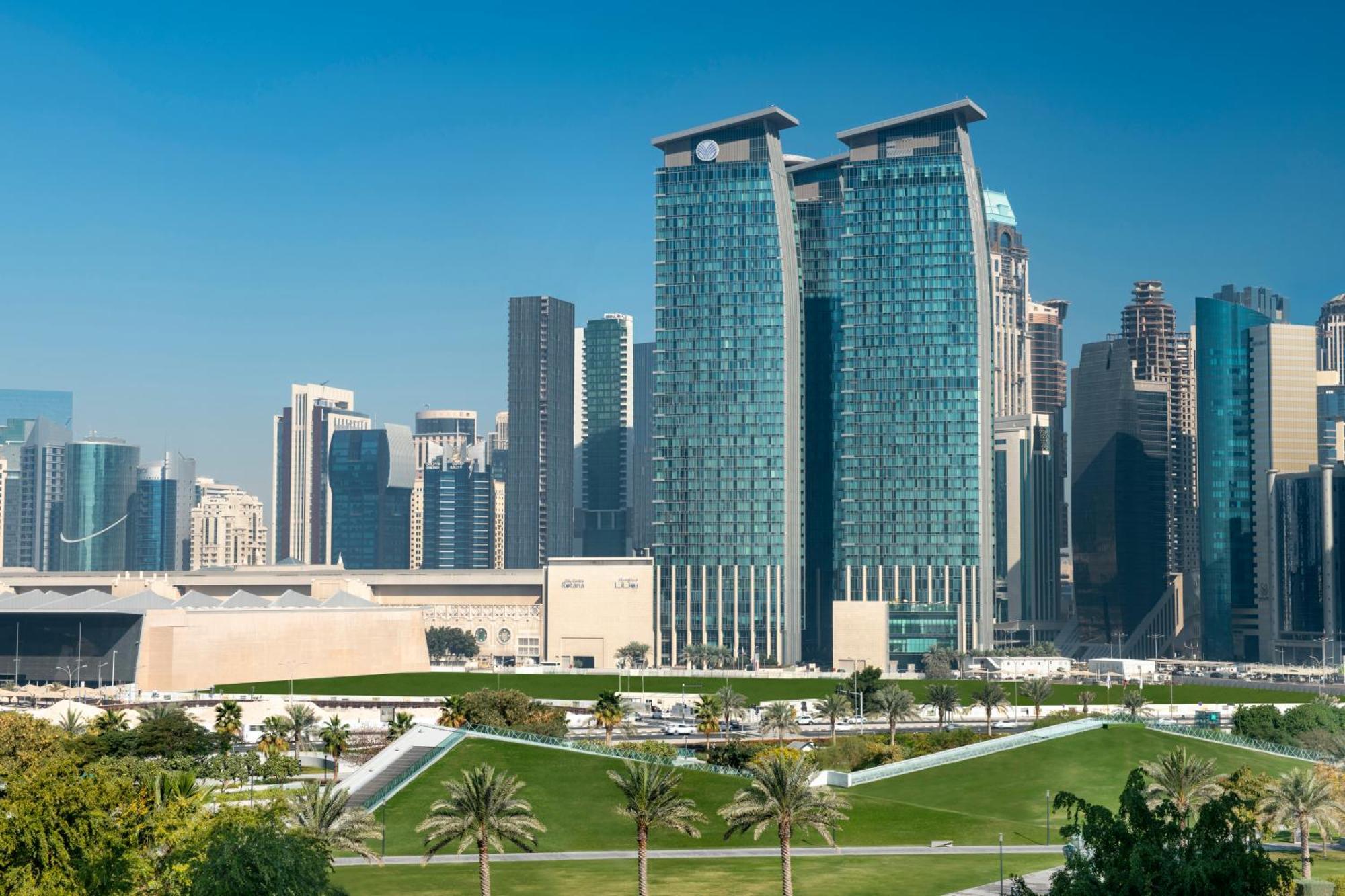 City Centre Rotana Doha Hotel Exterior photo The Aspire Zone