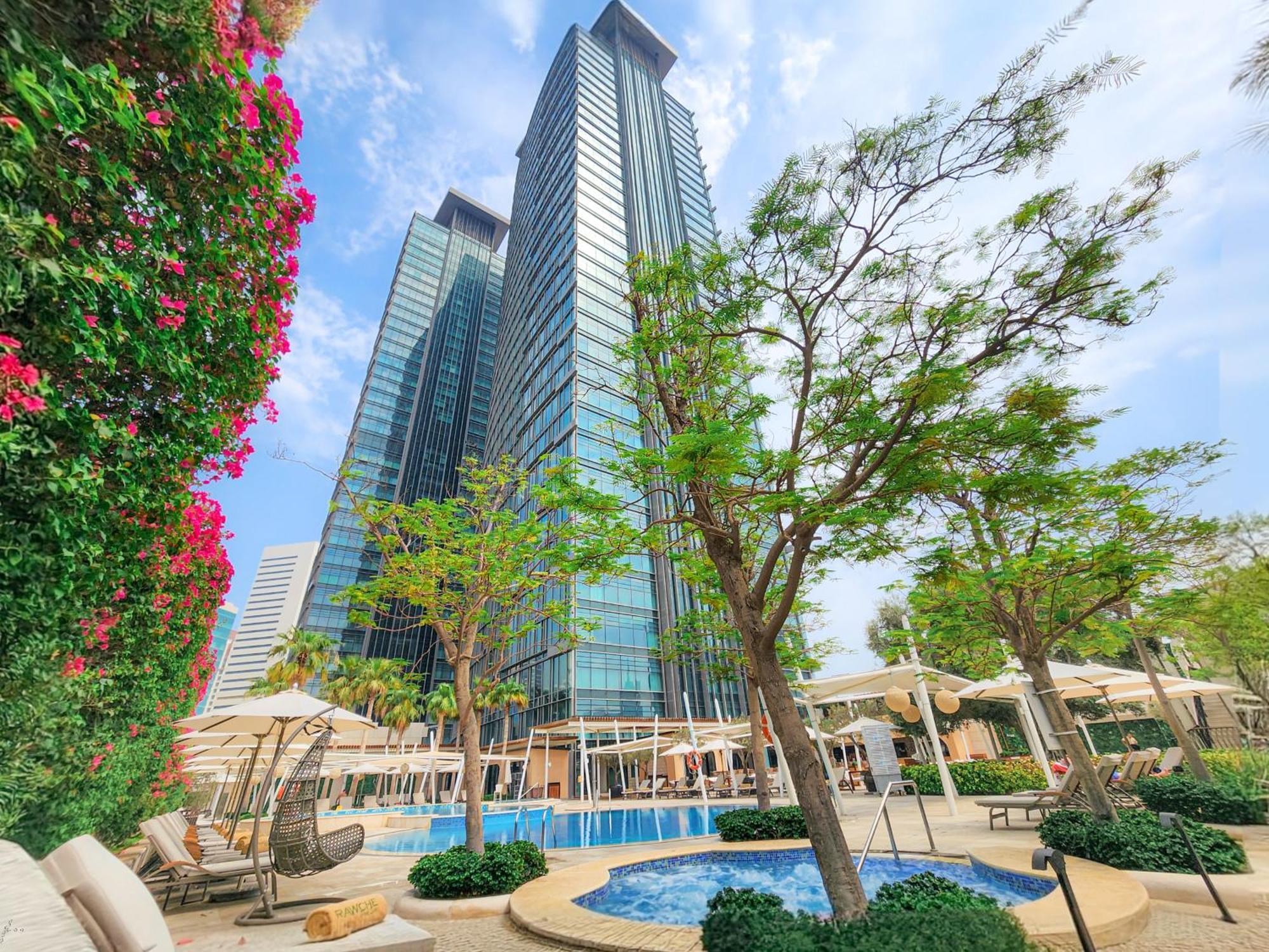 City Centre Rotana Doha Hotel Exterior photo The Ritz-Carlton, Hong Kong